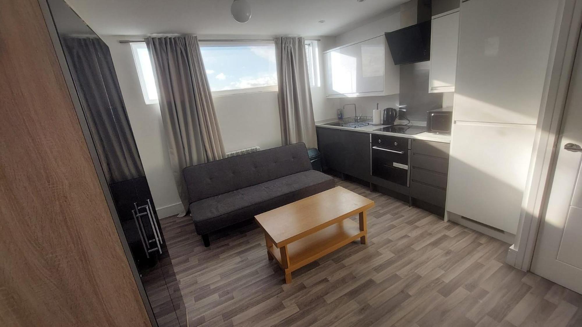 Spacious Studio Maidstone - Redecorated Oct 2023 Exterior foto